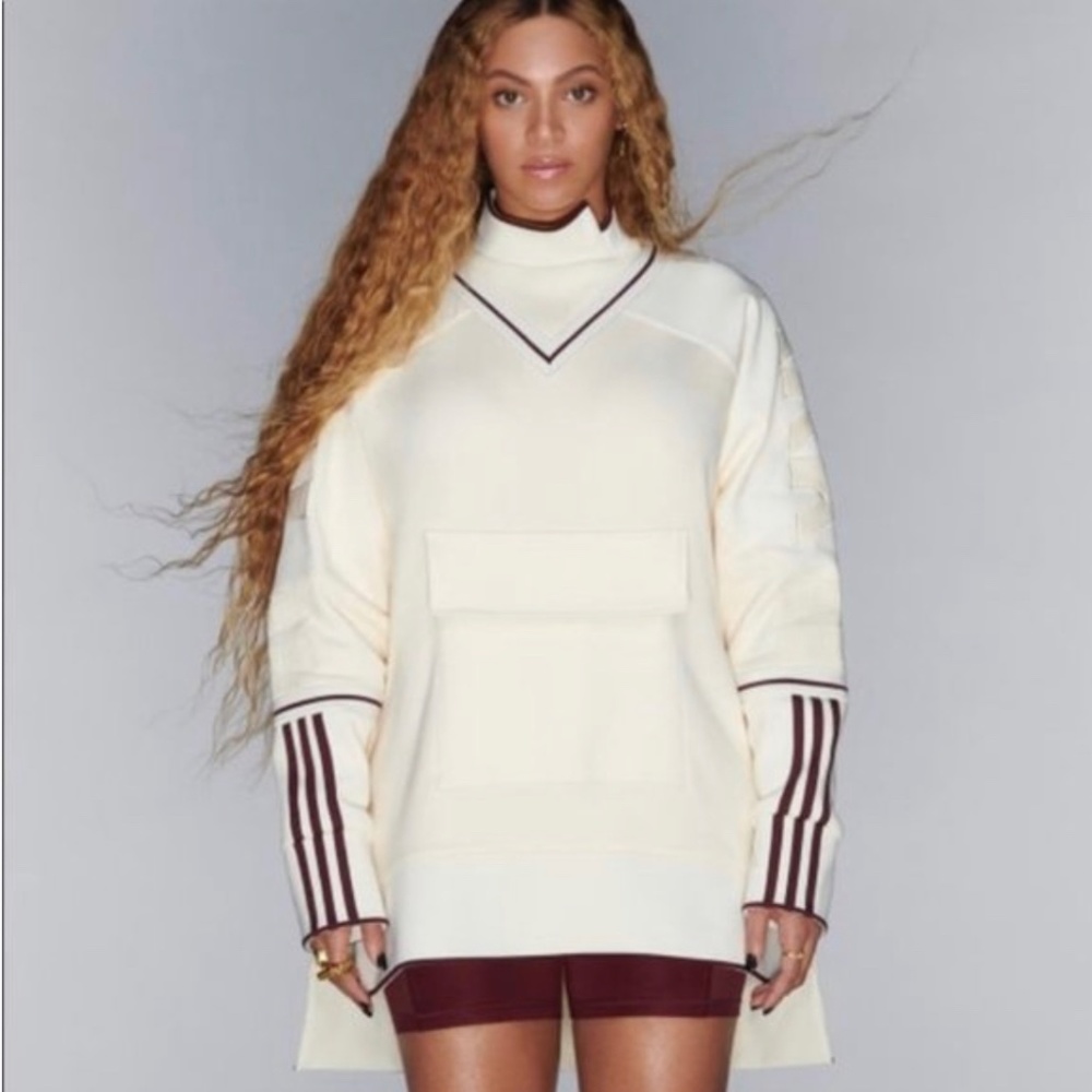 Beyoncé IVY PARK Sweatshirt [Adidas]